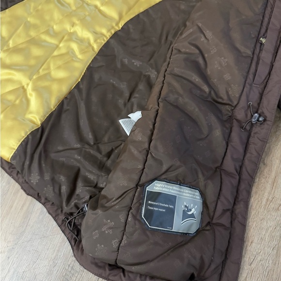 Columbia • Winter Coat - Picture 11 of 15